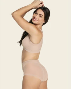 Multi/Functional Back Support Posture Corrector Wireless Bra -Fitted Clothes Shop 011473 802 1200x1500 2023 3