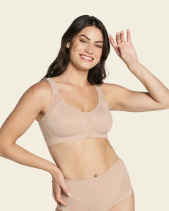 Multi/Functional Back Support Posture Corrector Wireless Bra -Fitted Clothes Shop 011473 802 1200x1500 2023 4
