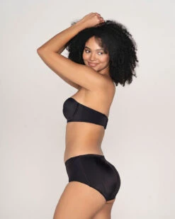 Slimming Strapless Underwire Bra 17 Slimming Strapless Underwire Bra -Fitted Clothes Shop 011654 700 1200x1500 2022 3