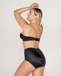 Extreme Push Up Strapless Bra Add 2 Sizes -Fitted Clothes Shop 011843 700 1200x1500 2022 3