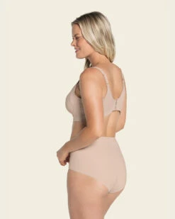 Perfect Fit High-waisted Seamless Shaper Knicker -Fitted Clothes Shop 012949 802 1200x1500 2023 4