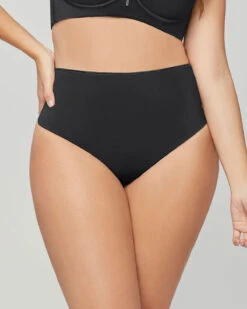 Seamless Thong Shaper Knicker -Fitted Clothes Shop 012952L 700 1200x1500 2022 1
