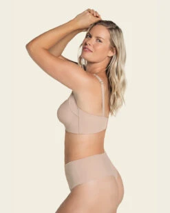 Seamless Thong Shaper Knicker -Fitted Clothes Shop 012952 802 1200x1500 2023 4