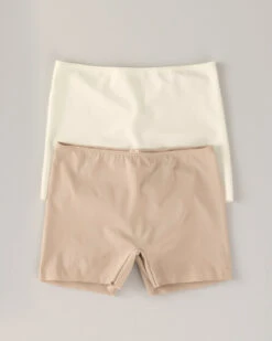 Eco-Friendly Seamless Knicker Short Made Of Recycled Plastic Bottles -Fitted Clothes Shop 012975 253 1200x1500 2021 5