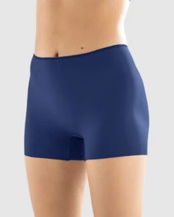 Eco-Friendly Seamless Knicker Short Made Of Recycled Plastic Bottles -Fitted Clothes Shop 012975 536 1200x1500 2021 2