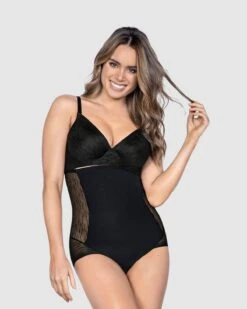 High-Waisted Tulle-Lined Shapewear Knicker Mild Tummy Control