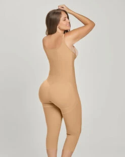 Hook-and-Zip Mid-Calf Sculpting Body Shaper -Fitted Clothes Shop 018510L 880 1200x1500 2021 2