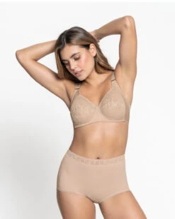 Wireless Comfy Control Bra In Lace -Fitted Clothes Shop 071223 802 1200x1500 2022 UPD 3