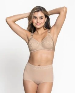 Wireless Comfy Control Bra In Lace -Fitted Clothes Shop 071223 802 1200x1500 2022 UPD 4