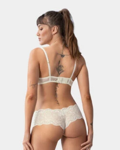 Sheer Lace Bralette With Underwire -Fitted Clothes Shop 091017 253 1200x1500 2021 4