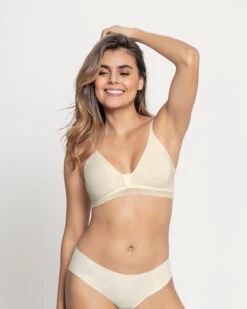 Full Coverage Pullover Bra With Removable Contour Padding -Fitted Clothes Shop 091030 253 1200x1500 2022 UPD 3