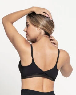 Full Coverage Pullover Bra With Removable Contour Padding -Fitted Clothes Shop 091030 700 1200x1500 2022 UPD 2