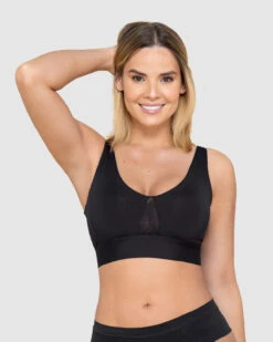 Flexi-Bra Light Wireless Bra With Removable Contour Padding 20 Flexi-Bra Light Wireless Bra With Removable Contour Padding -Fitted Clothes Shop 091048 700 1200X1500 1