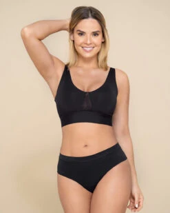 Flexi-Bra Light Wireless Bra With Removable Contour Padding 23 Flexi-Bra Light Wireless Bra With Removable Contour Padding -Fitted Clothes Shop 091048 700 1200X1500 4