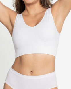 V-Neck Seamless Pullover Bra 37 V-Neck Seamless Pullover Bra -Fitted Clothes Shop 091066 000 1200X1500 3