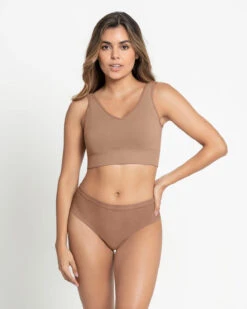 V-Neck Seamless Pullover Bra 28 V-Neck Seamless Pullover Bra -Fitted Clothes Shop 091066 857 1200X1500 4