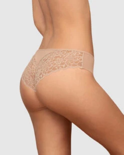A Brazilian Culotte In Smooth And Lace Fabric 16 A Brazilian Culotte In Smooth And Lace Fabric -Fitted Clothes Shop 092004 802 1200X1500 ok 1