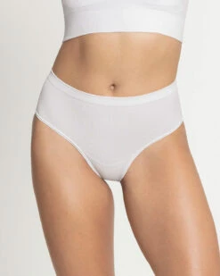 High-Tech Seamless Mid-Rise Cheeky Knicker -Fitted Clothes Shop 092030 000 1200X1500 2