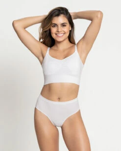 High-Tech Seamless Mid-Rise Cheeky Knicker -Fitted Clothes Shop 092030 000 1200X1500 4