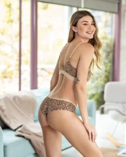 2-Pack Super-Soft Low-Rise Cheeky Knickers -Fitted Clothes Shop 12989X2 S04 1200X1500 5