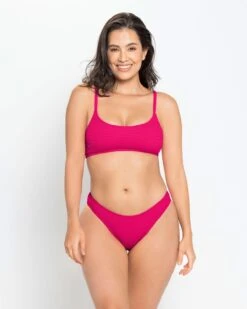 Eco-Friendly Textured Bikini Top Made Of Recycled Nylon -Fitted Clothes Shop 192117N 338 1200X1500 tg 3