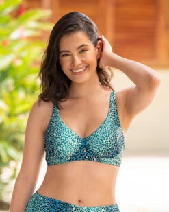 Eco-Friendly Supportive Bikini Top With Double Layered Cups -Fitted Clothes Shop 192127C 590 1200X1500 1