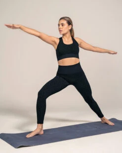 Reversible High-tech Seamless Sports Bra -Fitted Clothes Shop 195369 074 1200X1500 3