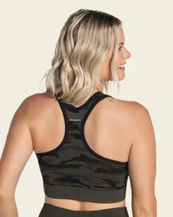 Reversible High-tech Seamless Sports Bra -Fitted Clothes Shop 195369 695 1200x1500 2023 2