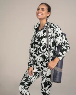 Quick Dry Active Jacket With Front Pocket -Fitted Clothes Shop 195404 016 1200X1500 4