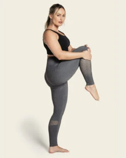 Comfy Slimming Quick-Dry Seamless Legging -Fitted Clothes Shop 195550N 717 1200x1500 2023 3