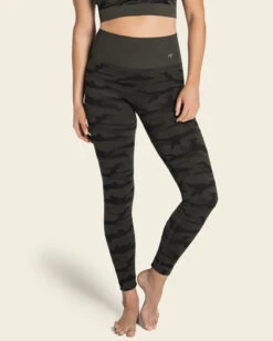 Sculpting High-Waisted Graphic Active Legging -Fitted Clothes Shop 195572 695 1200x1500 2023 1