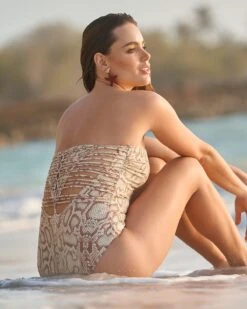 Sculpting Handmade Macramé Back One-Piece Swimsuit -Fitted Clothes Shop 19A044N 318 1200X1500 usa 4