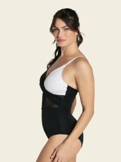 Cross-Front Contrast Graphic One-Piece Slimming Swimsuit -Fitted Clothes Shop 19A057 700 1200x1500 2023 3