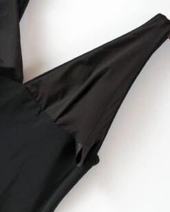 Solid One-Piece Sculpting Swimsuit Triangle Top, Square Back -Fitted Clothes Shop 19A079 700 1200X1500 4