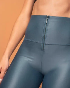 Leather Look Zip-Front Sculpting Legging -Fitted Clothes Shop 441000 915 1200X1500 3