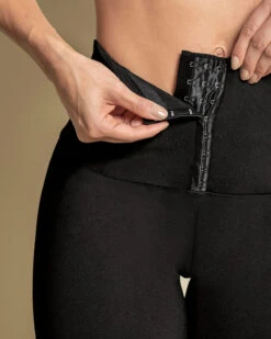 Adjustable Hook And Eye Firm Compression Legging 6 Adjustable Hook And Eye Firm Compression Legging -Fitted Clothes Shop 441014 700 1200X1500 3