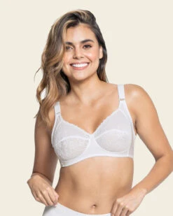Wireless Comfy Control Bra In Lace -Fitted Clothes Shop 71223 000 1200x1500 2023 1