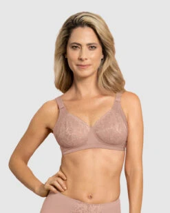 Wireless Comfy Control Bra In Lace -Fitted Clothes Shop 71223 A22 1200X1500 1