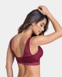 All Over Lace Triangle Bralette -Fitted Clothes Shop 71340 220 1200x1500 2021 2