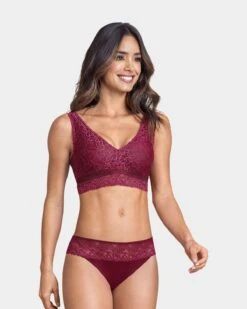 All Over Lace Triangle Bralette -Fitted Clothes Shop 71340 220 1200x1500 2021 3