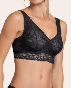 All Over Lace Triangle Bralette -Fitted Clothes Shop 71340 700 1200x1500 2021 3