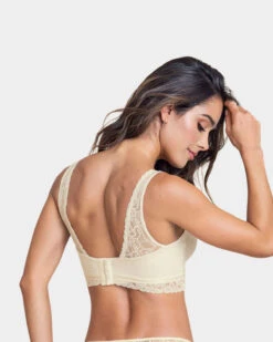 All Over Lace Triangle Bralette -Fitted Clothes Shop 71340 898 1200x1500 2021 2